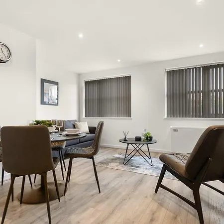 Apartment Modern 1 Bedroom In - Sleeps 3
