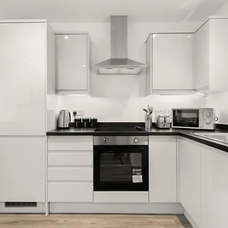 Modern 1 Bedroom In - Sleeps 3 Apartment