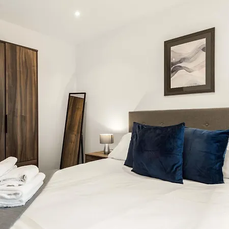 Modern 1 Bedroom In - Sleeps 3 *