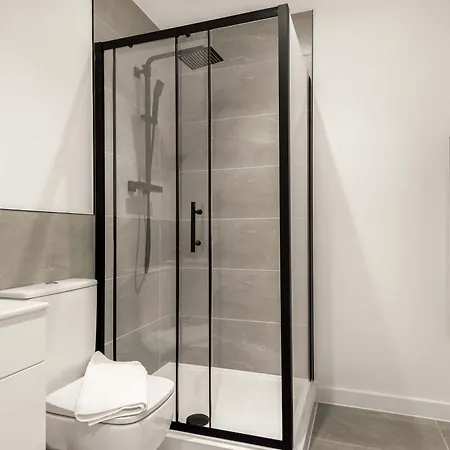 Apartment Modern 1 Bedroom In - Sleeps 3